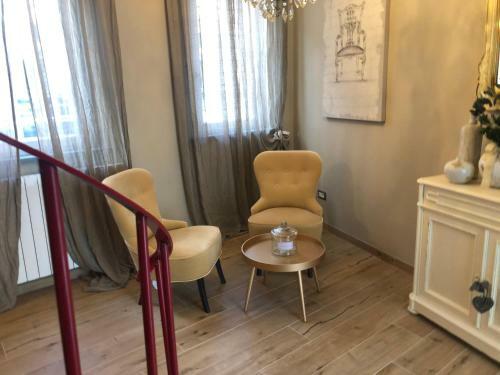 Hostal La Dimora Di Via Trieste