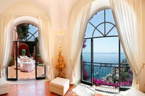 Positano Villa Sleeps 15 Pool Air Con Wifi