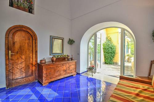 Positano Villa Sleeps 6 Air Con Wifi