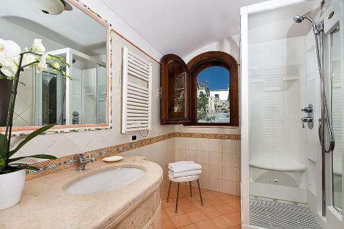 Nocelle Villa Sleeps 10 Pool Air Con Wifi