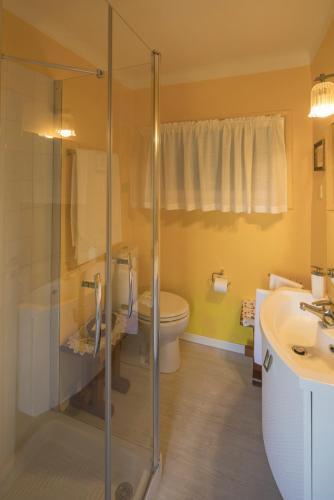 Portovenere Villa Sleeps 8 With Pool And Air Con