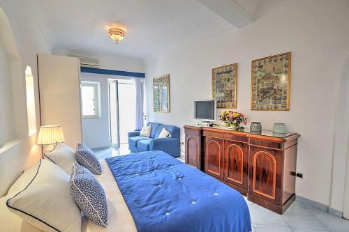 Positano Villa Sleeps 8 Pool Air Con
