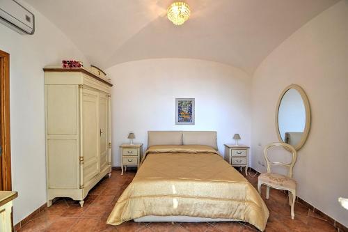 Positano Villa Sleeps 6 Air Con Wifi