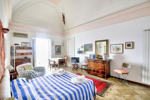 Positano Villa Sleeps 4 Air Con Wifi