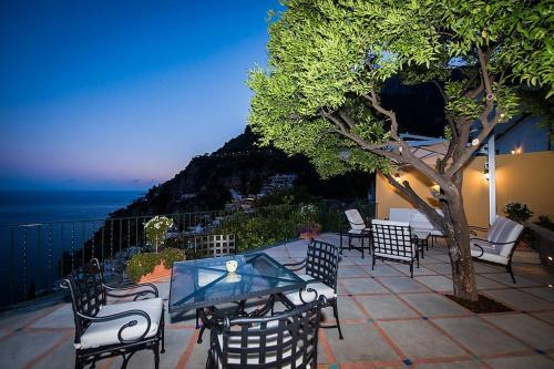Positano Villa Sleeps 12 Pool Air Con Wifi