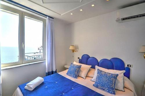Positano Villa Sleeps 8 Pool Air Con Wifi