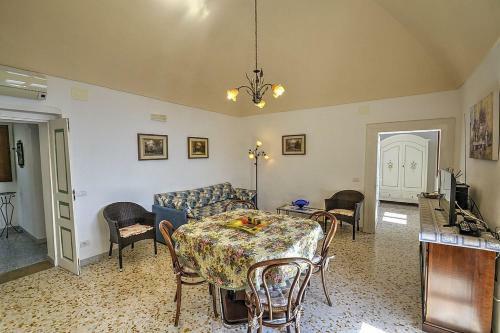 Praiano Villa Sleeps 4 Air Con Wifi