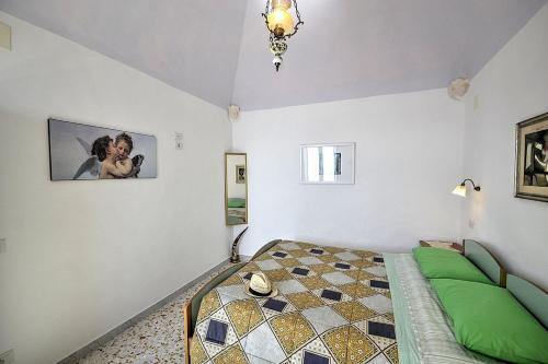 Praiano Villa Sleeps 4 Air Con Wifi