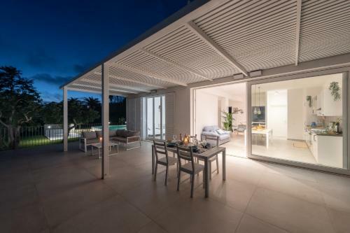 Villa Iris