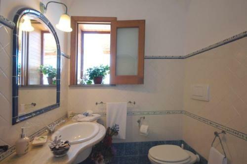 Praiano Villa Sleeps 2 Air Con Wifi