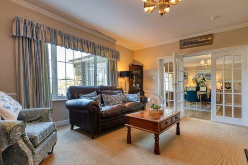 Shearwater Country House B&B