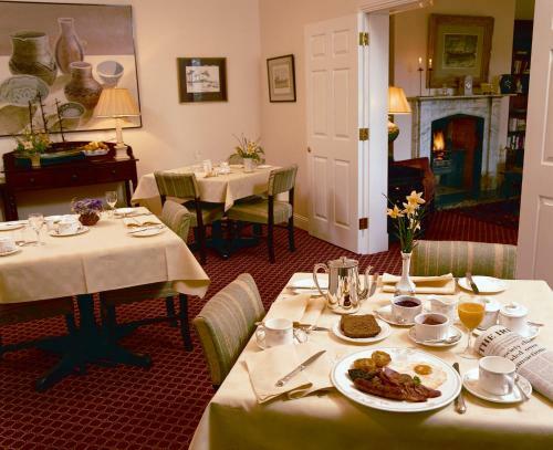 Hostal Aherne's Townhouse Hotel And Seafood Restaurant