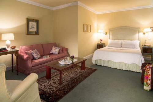 Hostal Aherne's Townhouse Hotel And Seafood Restaurant