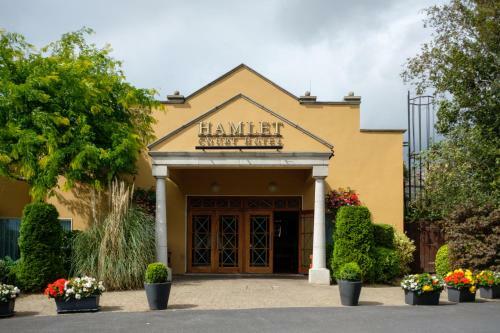 Hamlet Court Hotel