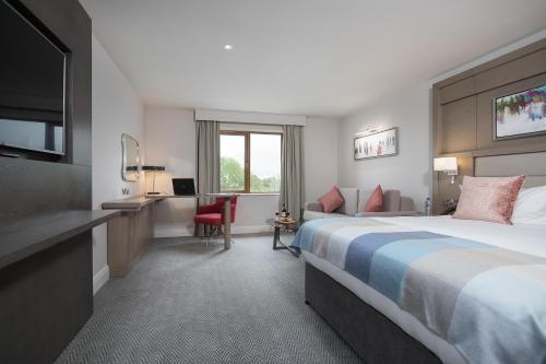 Mcwilliam Park Hotel