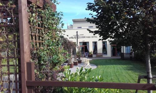 Mcwilliam Park Hotel