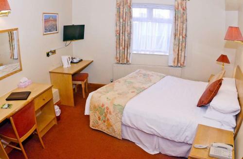 Hostal Durkin's Bar, Restaurant & Guesthouse