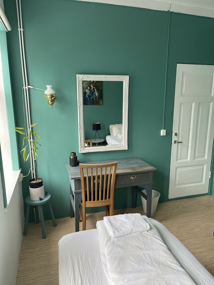 Hostal M�nagisting Guesthouse