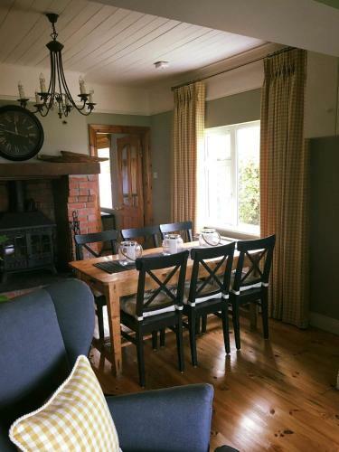 The Watersedge Cottage