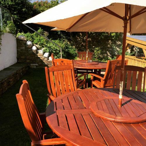 Arnolds Hotel & Riding Stables