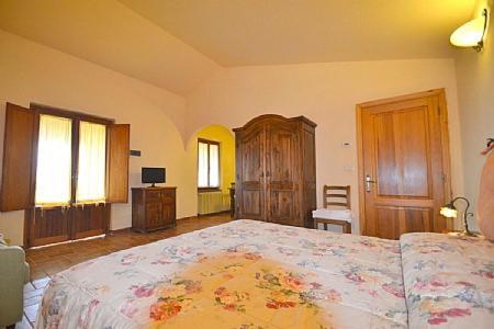 Puliciano Villa Sleeps 3 Pool Wifi