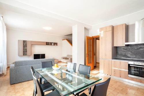 Apartamento Le Tre Ninfee Di Pusiano! Free Parking