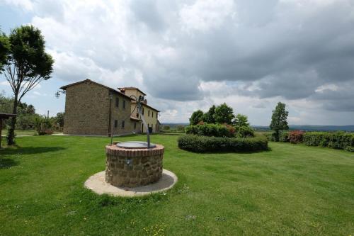 Puliciano Villa Sleeps 16 With Pool Air Con And Wifi