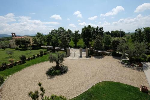 Puliciano Villa Sleeps 16 With Pool Air Con And Wifi