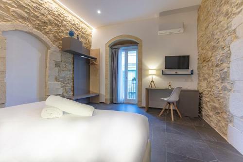 Hostal Ad Maiora - Design Rooms