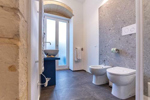 Hostal Ad Maiora - Design Rooms