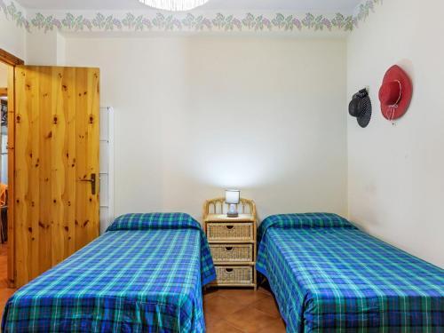 Garden-view Villa In Ragusa With Private Pool