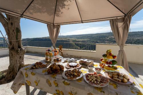 Hostal Ercole Di Cafeo Bed And Breakfast