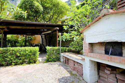 Ravello Villa Sleeps 2 Pool Air Con