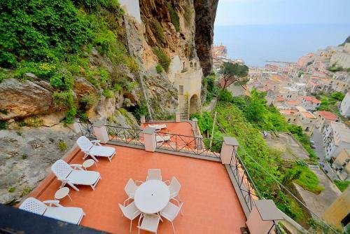Ravello Villa Sleeps 2 Pool
