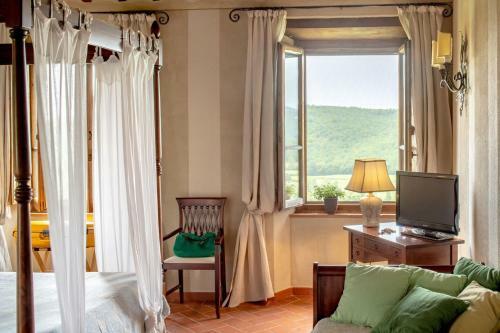 Rapale Villa Sleeps 18 Pool Wifi