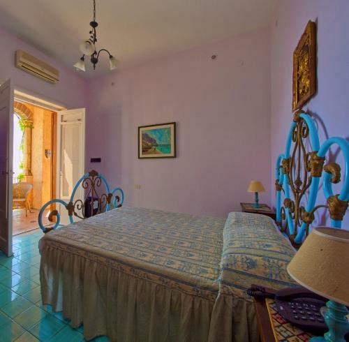 Hostal Villa Scarpariello Relais