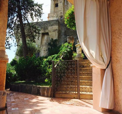 Hostal Villa Scarpariello Relais