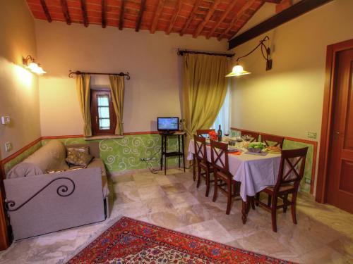 An Authentic Water Mill With Elegant Apartments.