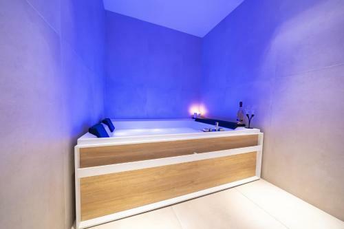 Hostal Elite Accommodations & Hydromassage Pool