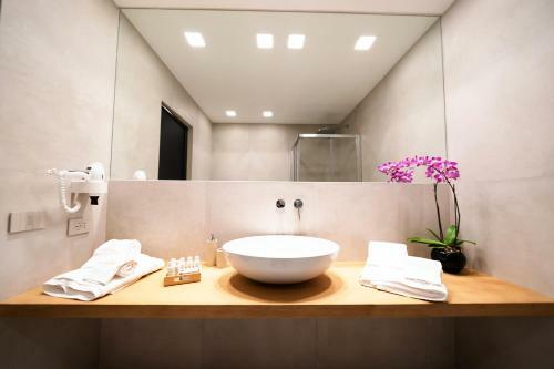 Hostal Elite Accommodations & Hydromassage Pool