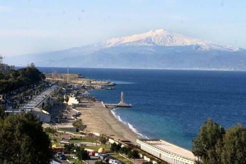 Apartment With 2 Bedrooms In Reggio Calabria