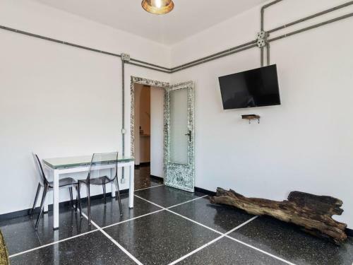Lovely Apartment In Recco Near Seabeach