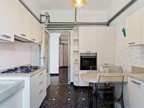 Lovely Apartment In Recco Near Seabeach