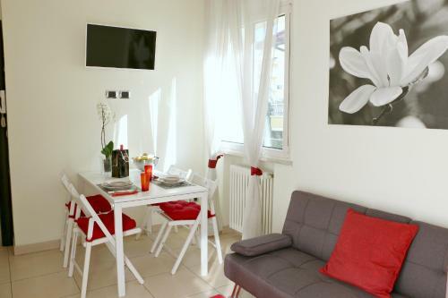 Apartamento Bilocale Via Montefiore Conca