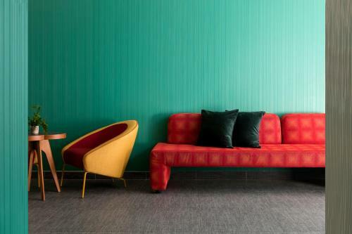 Hotel Rainbow ***s