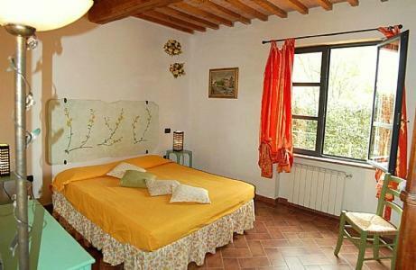 Riparbella Villa Sleeps 3 Pool
