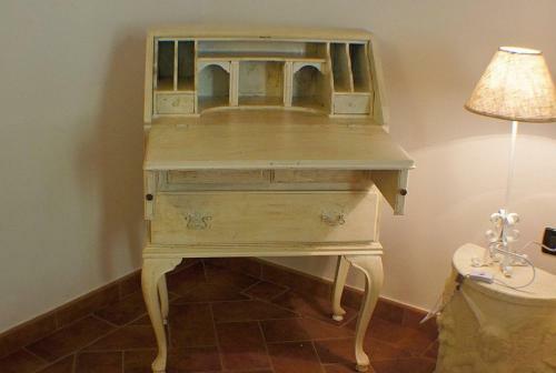 Riparbella Villa Sleeps 5 Pool