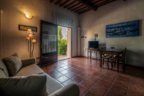 Apartamento Borgo San Martino Residence Club