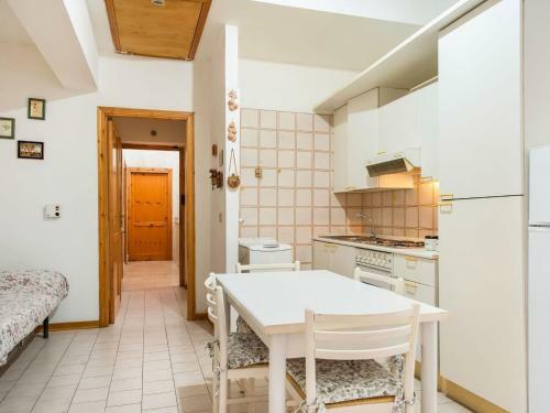 Alluring Apartment In Roccalumera With Balcony