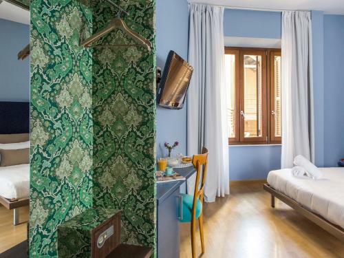 Hotel Monti First